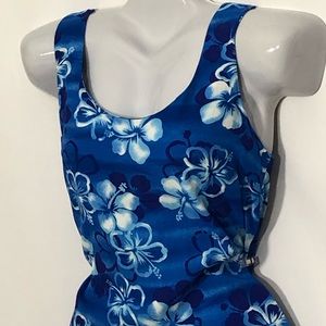 Leilani V-neck Short Sleeve Shift in Tropical Palms main image 0